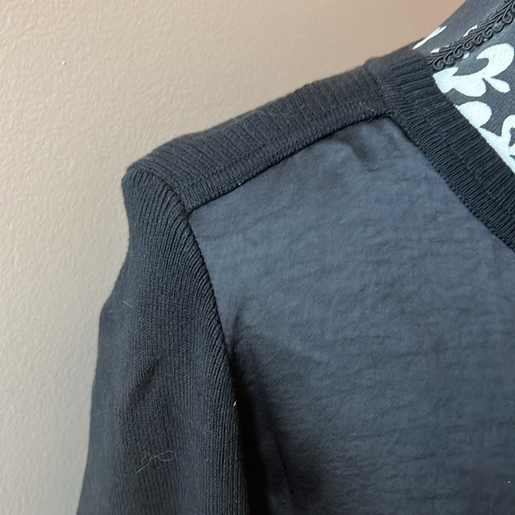 Cabi Crosstie Pullover (style 4288) - Picture 5 of 15